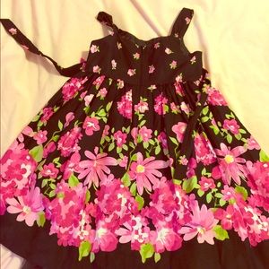Flowery girls dress